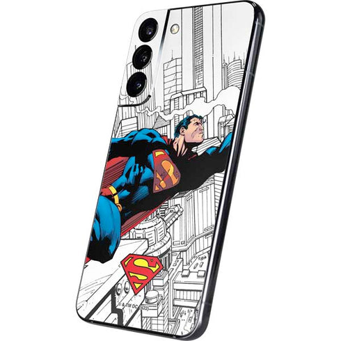 DC Comics Superman Super Speed Flying Over City Galaxy S22 Plus Skin